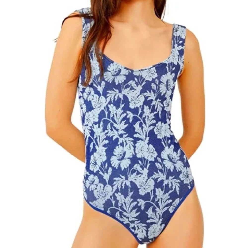 Free People bodysuit. M/L